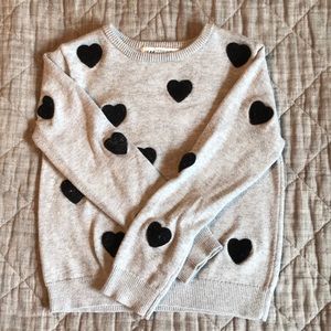 🎀Gray toddler sweater with black hearts 🎀